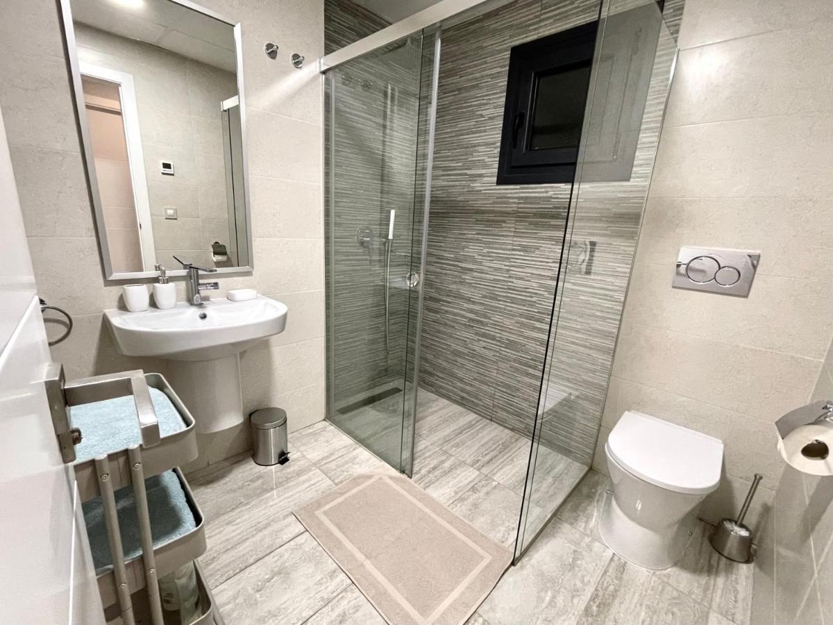 Exclusive Apartments On The First Line Of Benidorm Sol Y Mar Kültér fotó