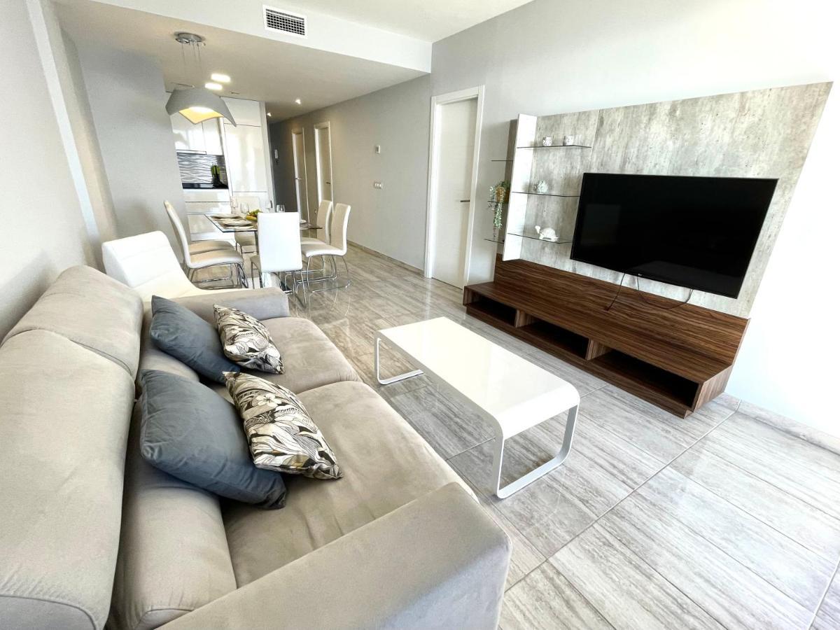 Exclusive Apartments On The First Line Of Benidorm Sol Y Mar Kültér fotó